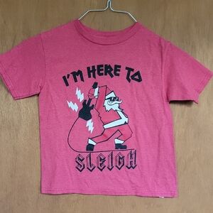 🌲 I'm Here To Sleigh Santa Graphic T-Shirt